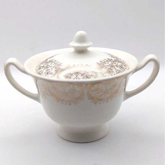 Vintage Dutch Girl White Porcelain Lidded Sugar Bowl W/ Handles Gold Filigree - Picture 4 of 8